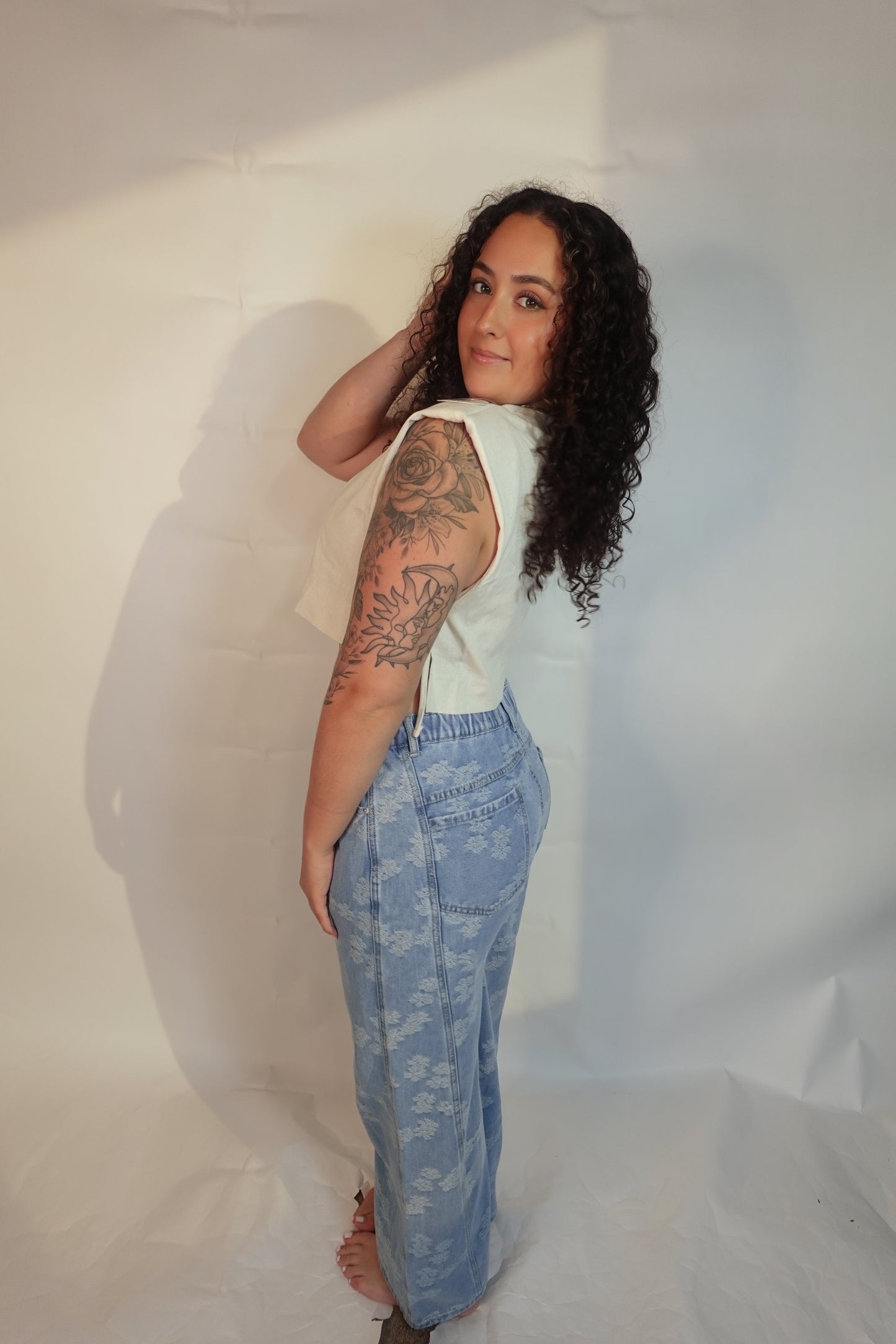 Ladies Floral Jacquard Button Pocket Wide Leg Denim Pants